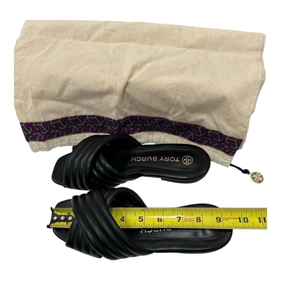 TORY BURCH
Kira Quilted Crisscross Slide Sandals In Perfect Black size 6.5 - Picture 8 of 9